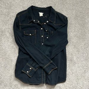 Dark Jean Levi’s snap button shirt